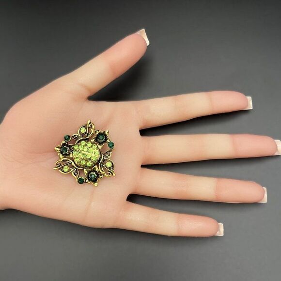 Yellow Gold with Emerald and Peridot Green Crystal Flower Pin Back Brooch - Picture 7 of 7